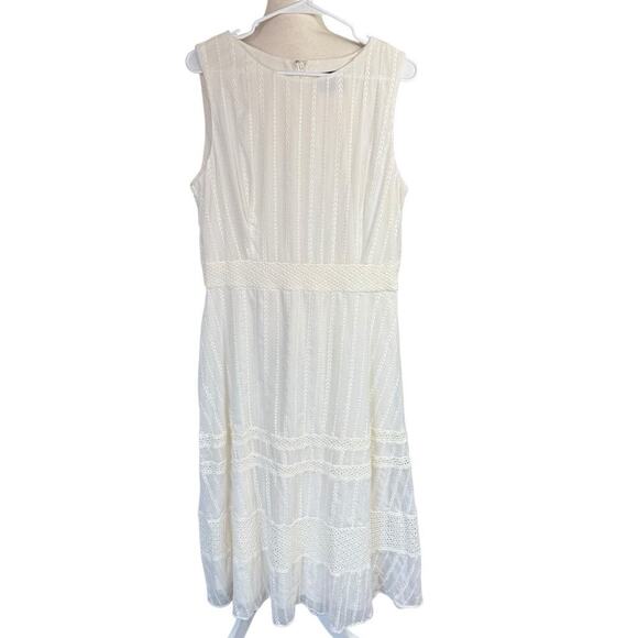 Taylor Women's Sleeveless Round Neck Embroidered Chiffon Midi Dress 16 Ivory - Picture 1 of 7
